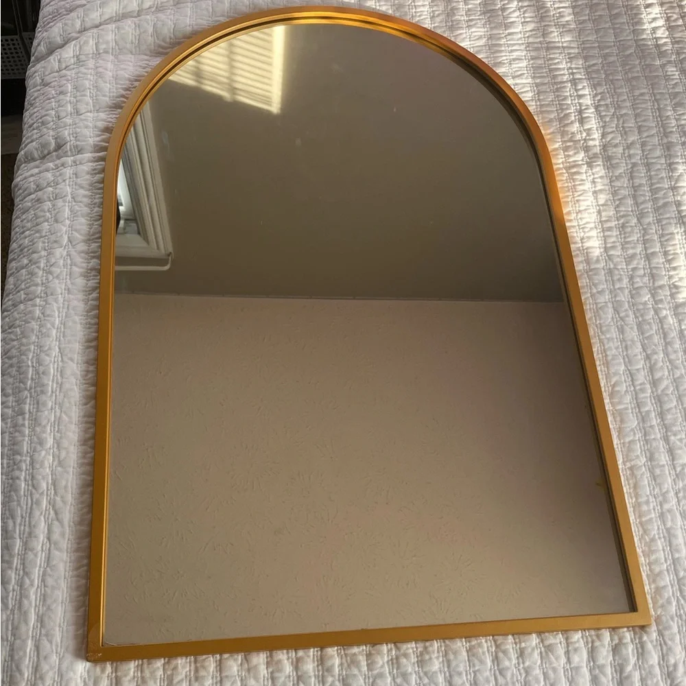 Gold Mirror - Picture 1 of 4